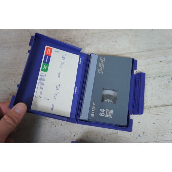 Lot 3 Sony DVCAM 64 PDV-64N - Vintage Blank Media Digital Video Cassette - Picture 7 of 8